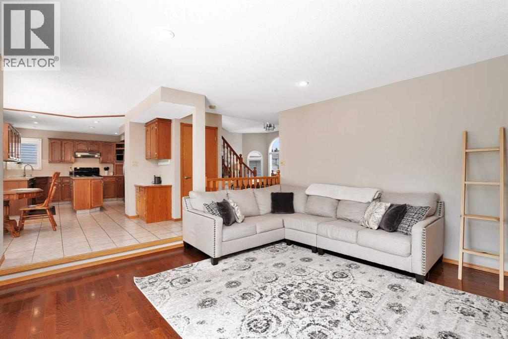 22 Denovan Crescent, Red Deer