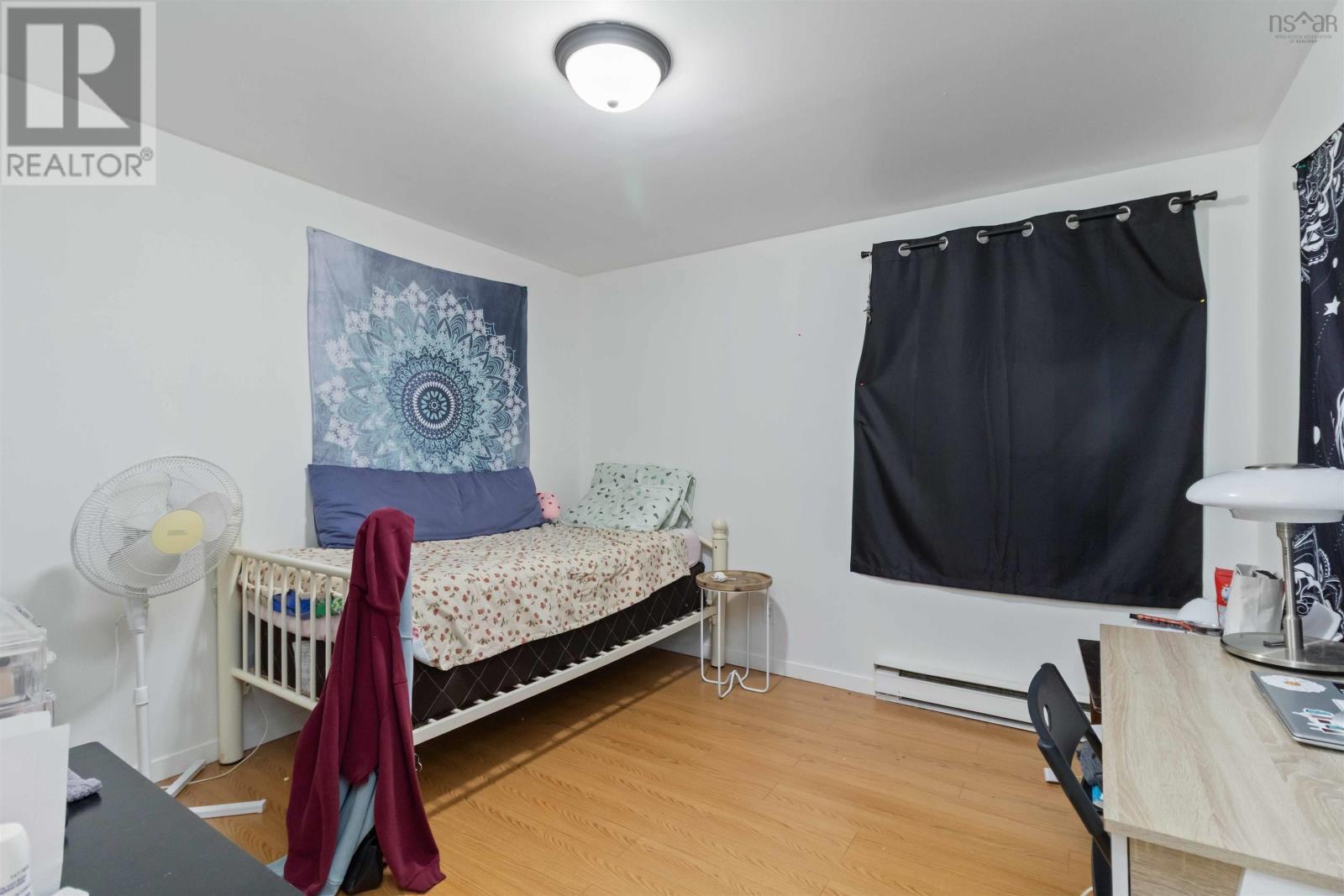 Property 21 of 28 of 14 DUBLIN Avenue