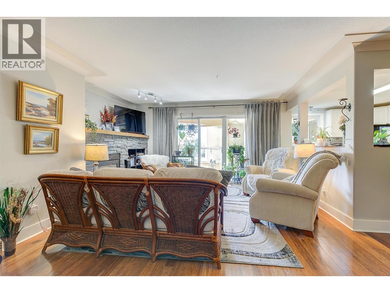 309 1964 Enterprise Way, Kelowna