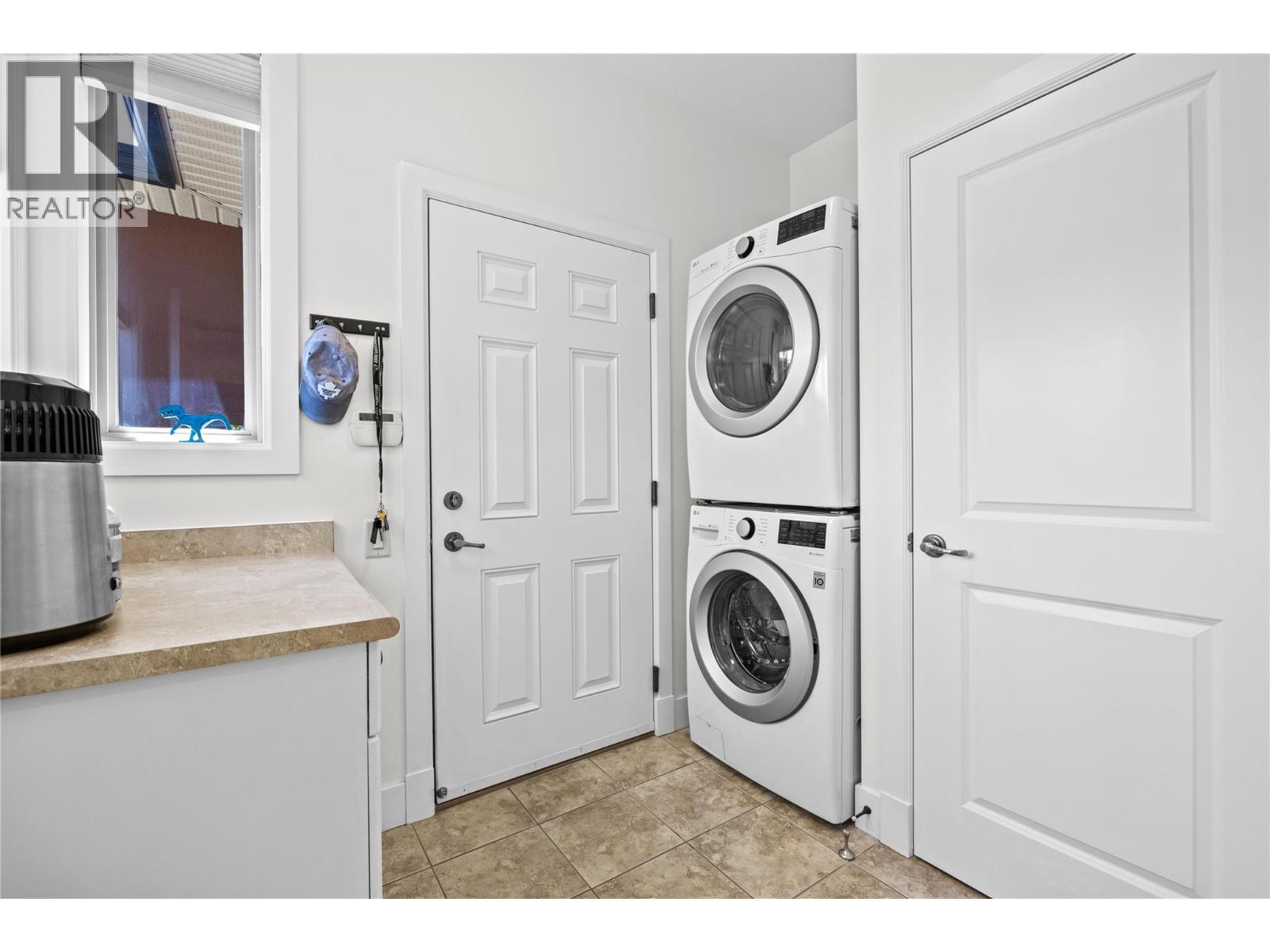  2201 Terrero Place, Westbank