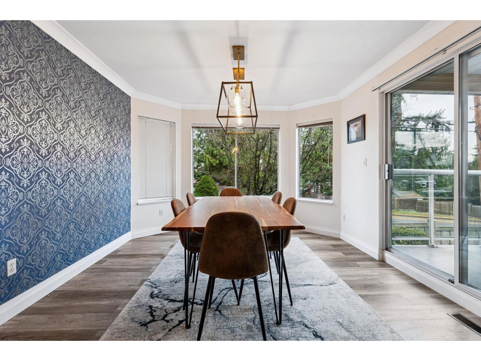 8376 CENTRE Street, Delta