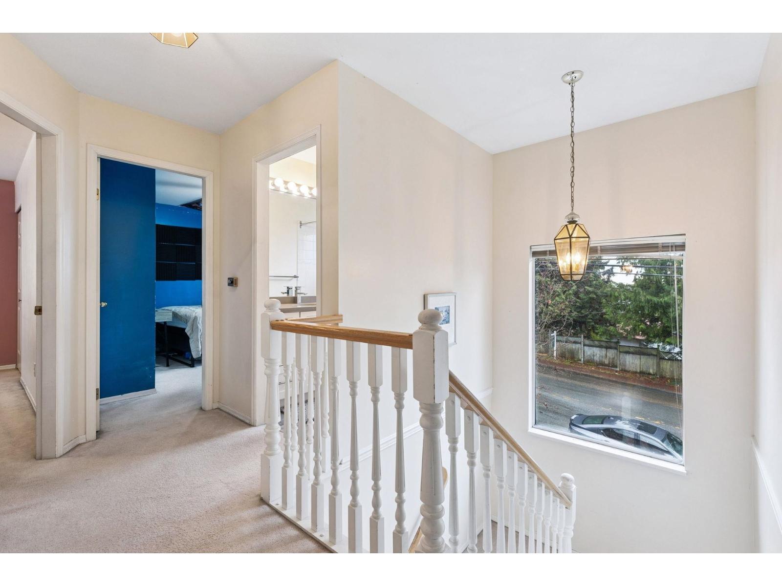 8376 CENTRE Street, Delta