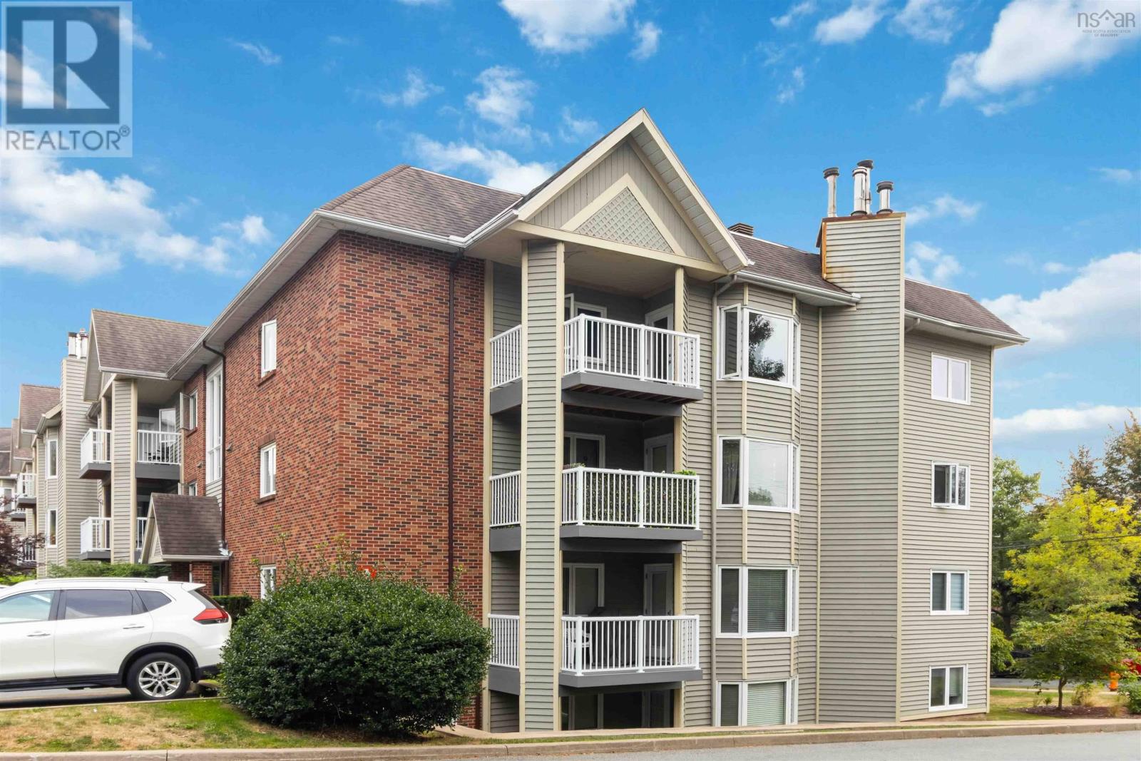 Property photo of 401 12 Spinnaker Drive