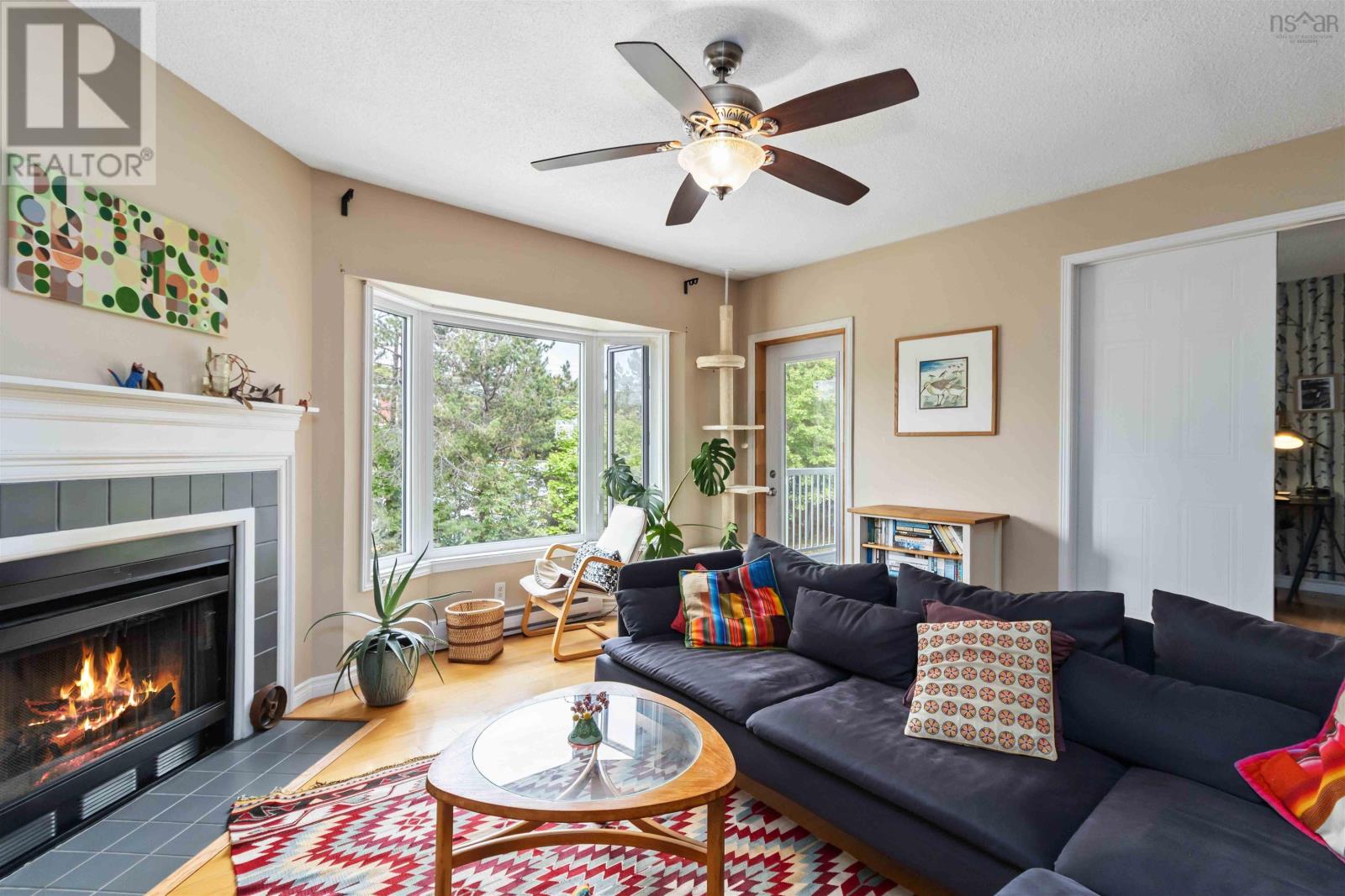 Property 16 of 30 of 401 12 Spinnaker Drive