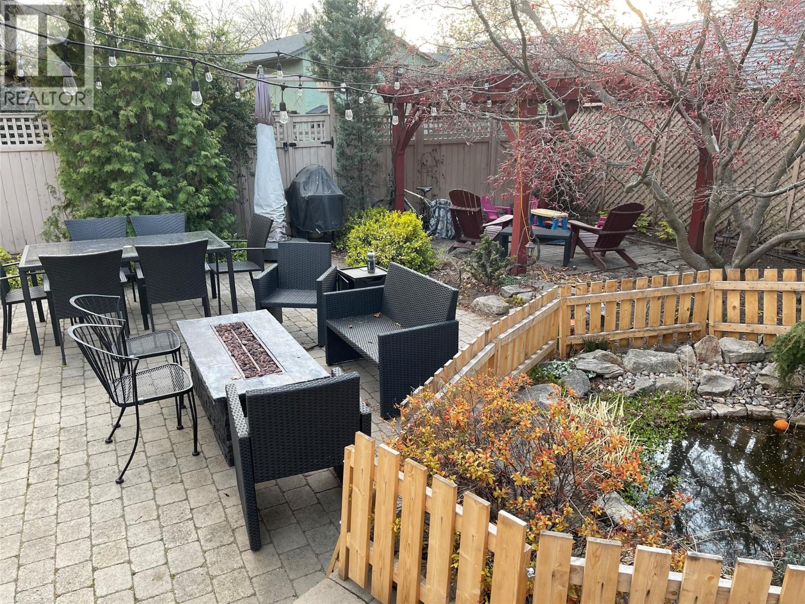  1912 Abbott Street, Kelowna