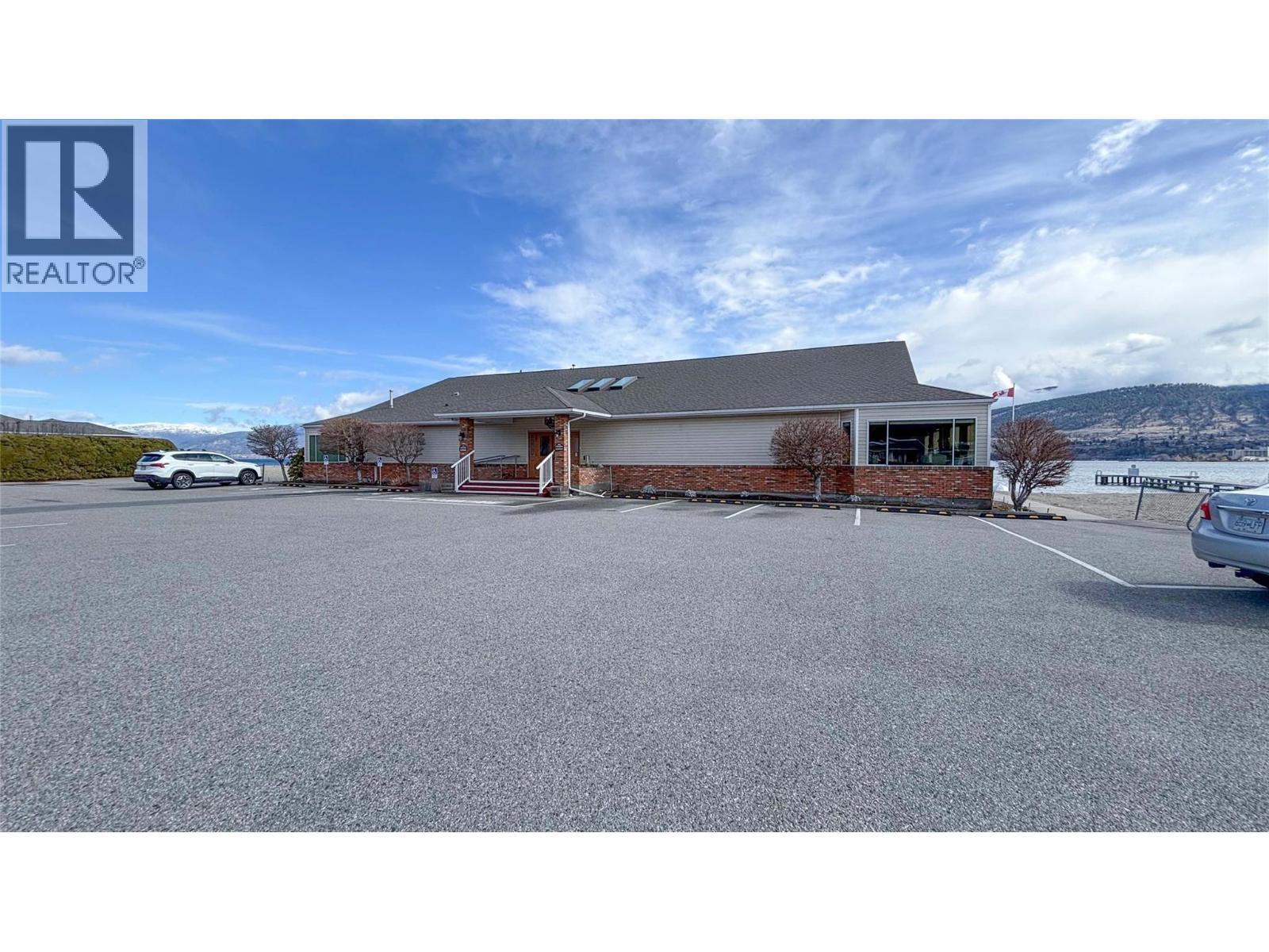 512 Red Wing Drive, Penticton