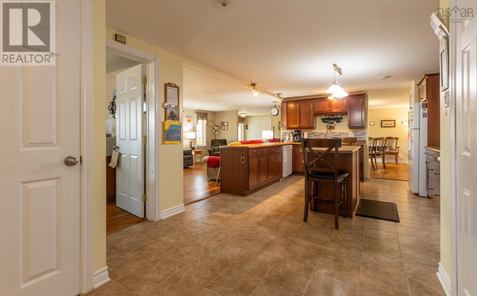 Property 10 of 45 of 2977 Highway 340