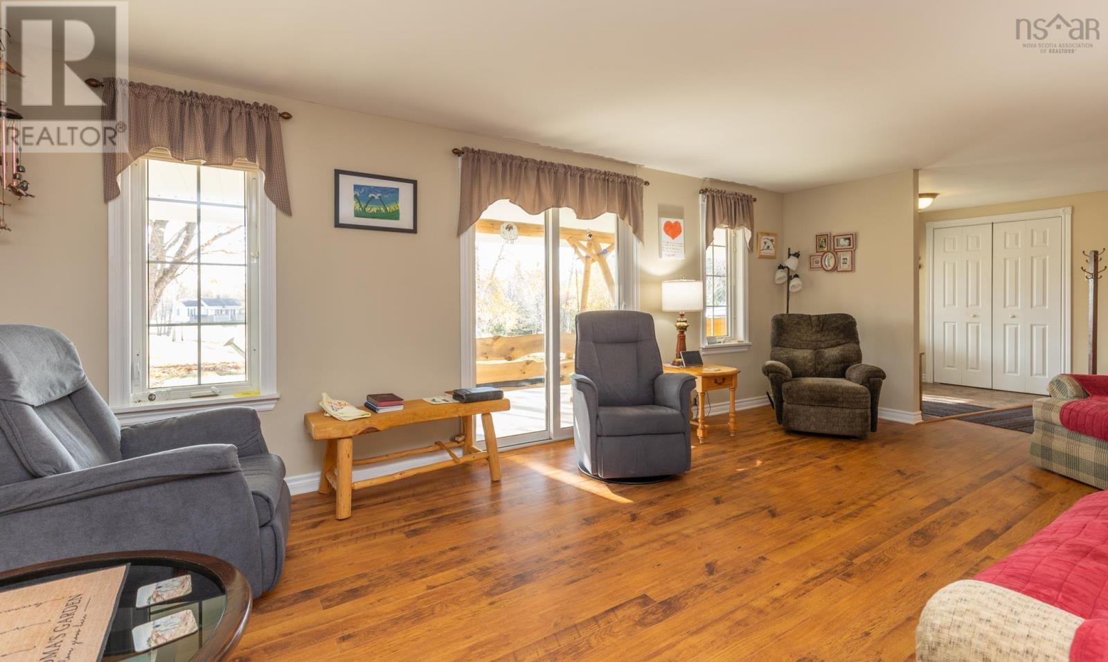 Property 20 of 45 of 2977 Highway 340