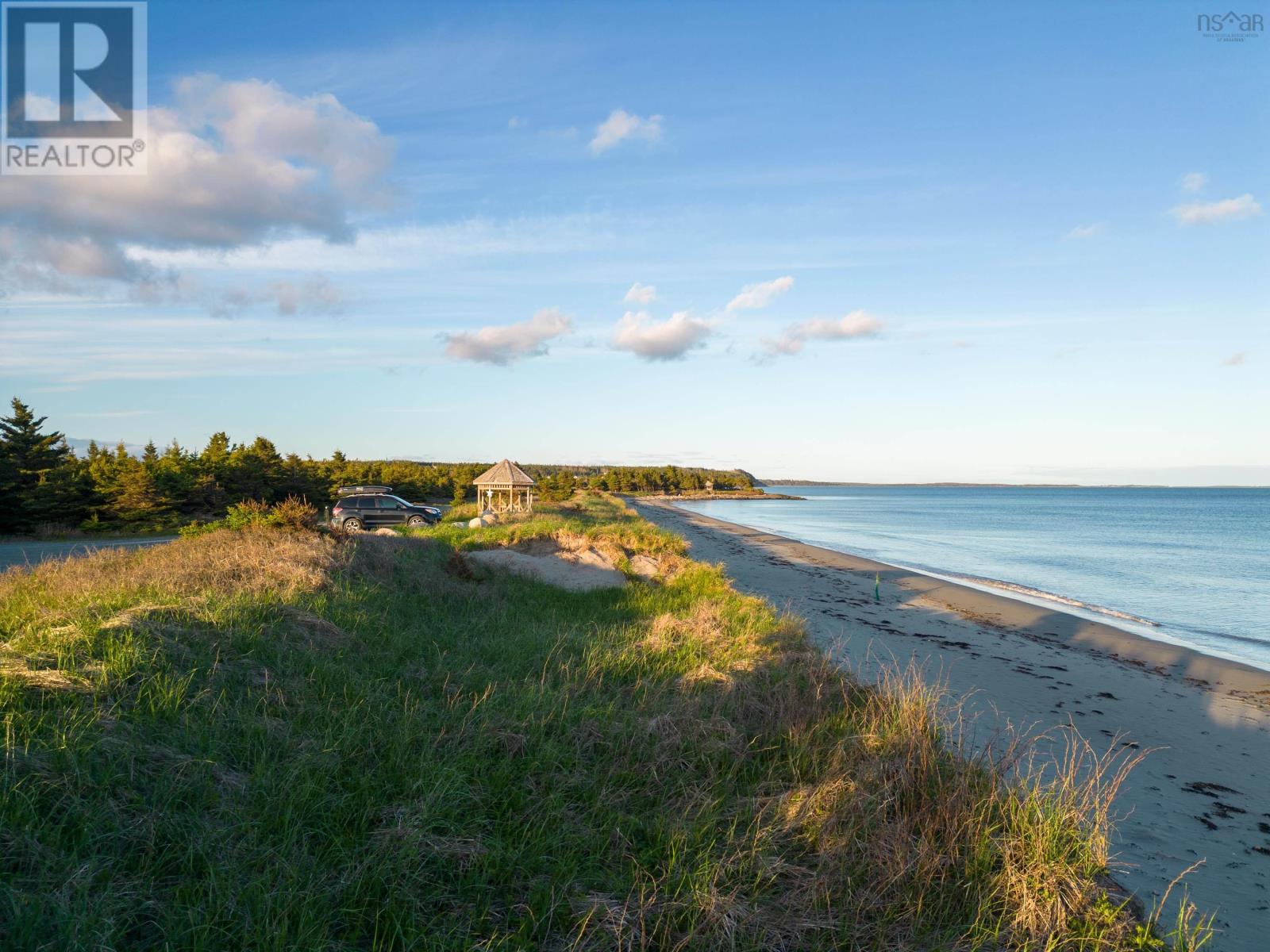 Property 15 of 28 of 38 40 Kaakwogook Way