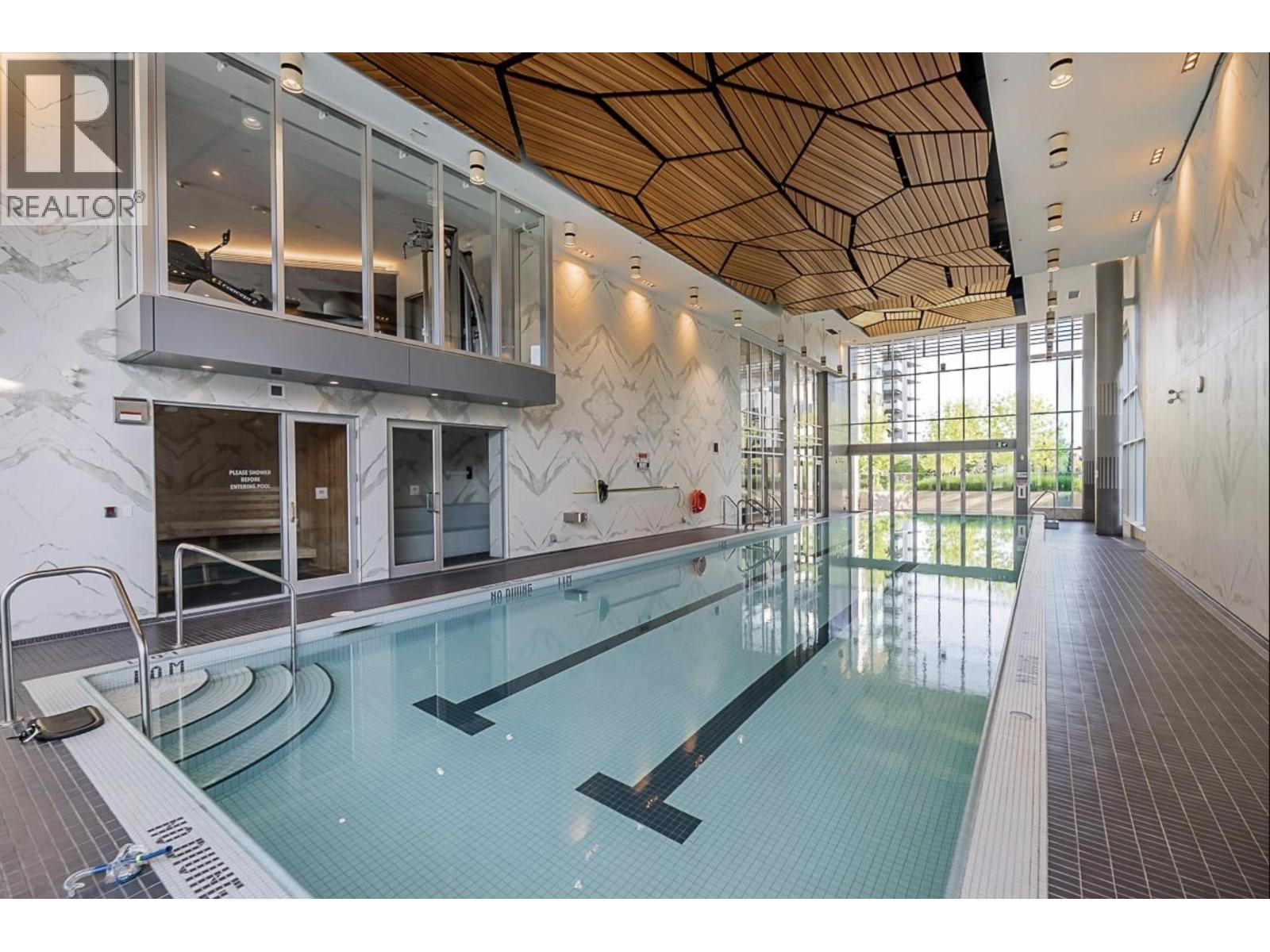 1807 1500 FERN STREET, North Vancouver