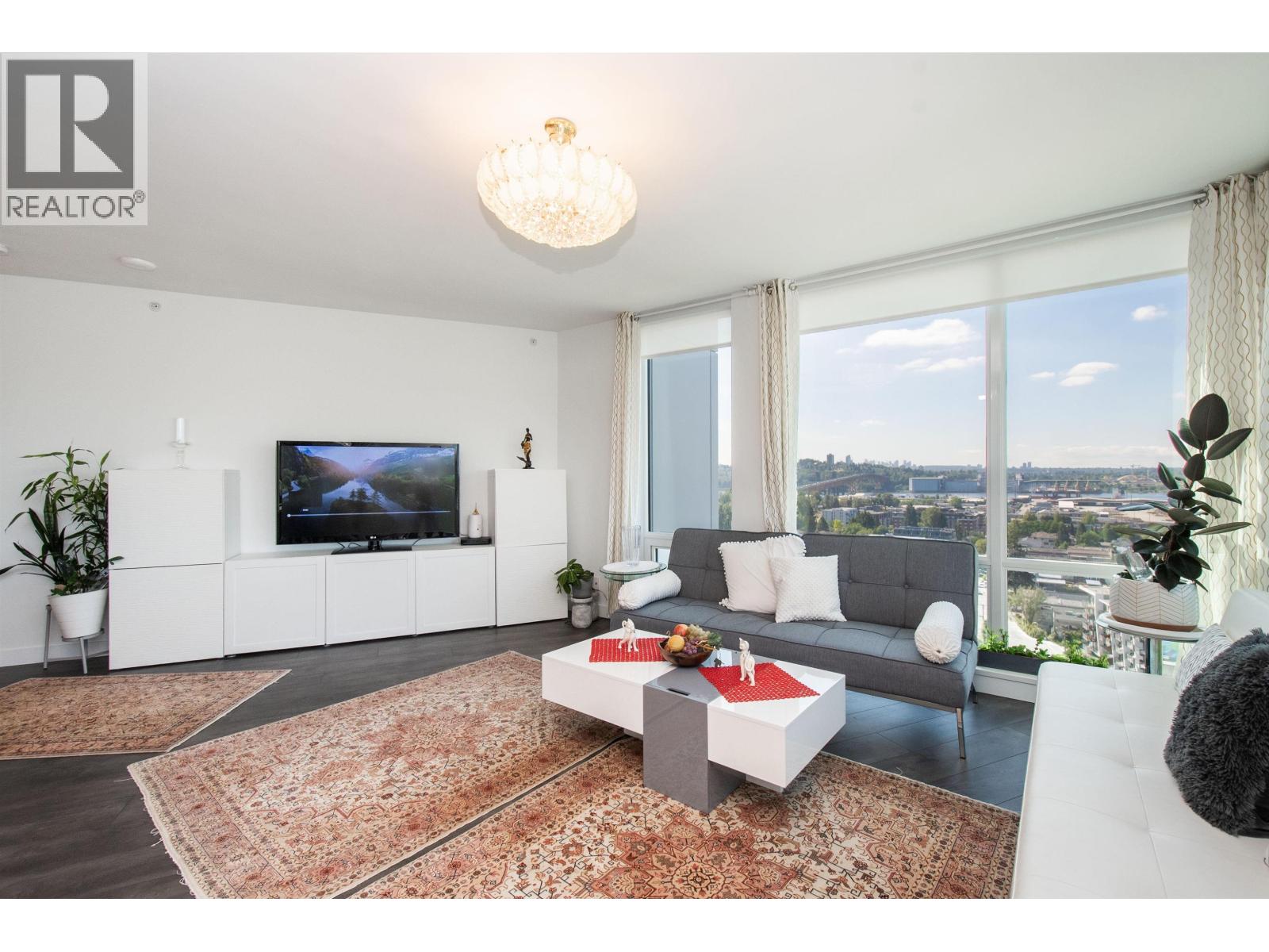 1807 1500 FERN STREET, North Vancouver