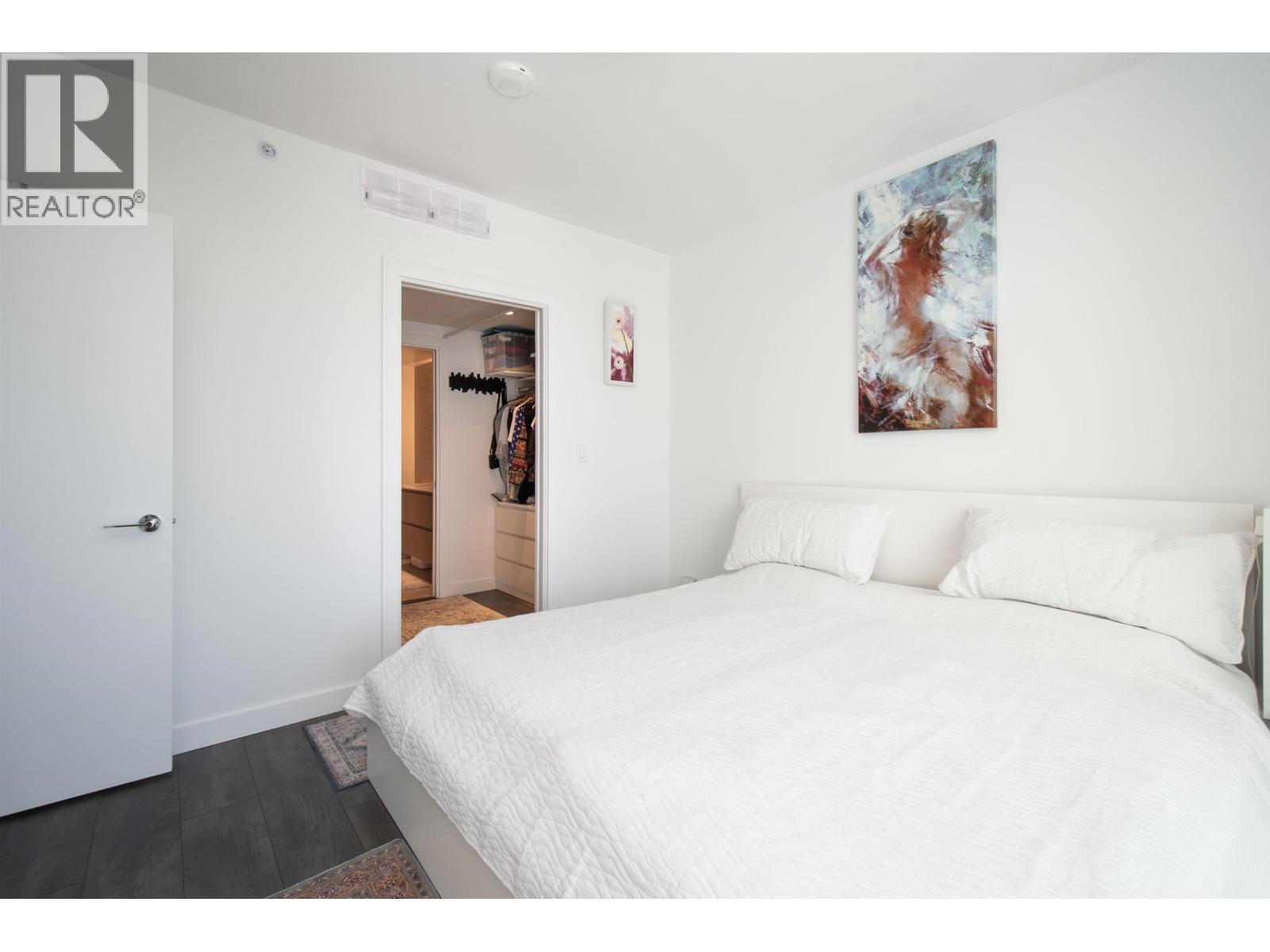 1807 1500 FERN STREET, North Vancouver