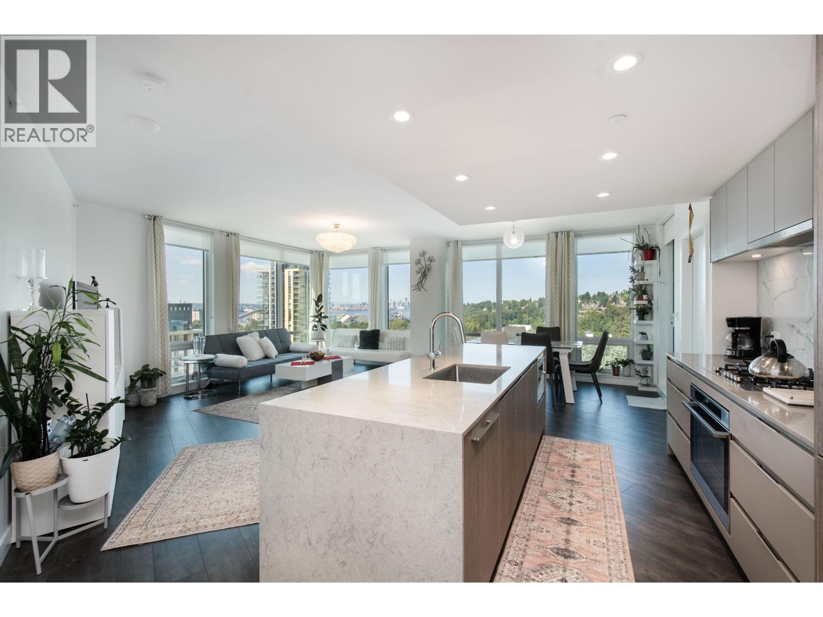 1807 1500 FERN STREET, North Vancouver