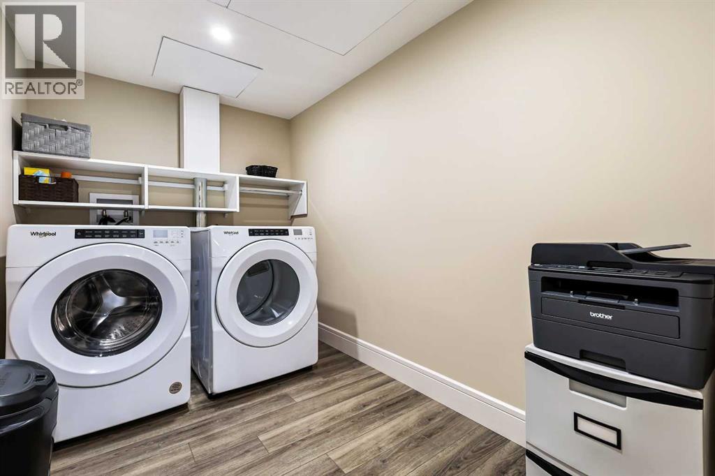 Single Family House for Sale in   Fish Creek Boulevard SW Evergreen Calgary 