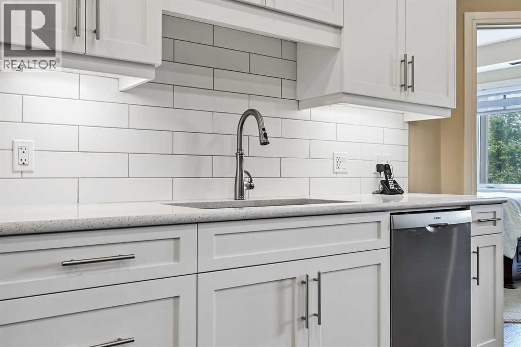 Single Family House for Sale in   Fish Creek Boulevard SW Evergreen Calgary 