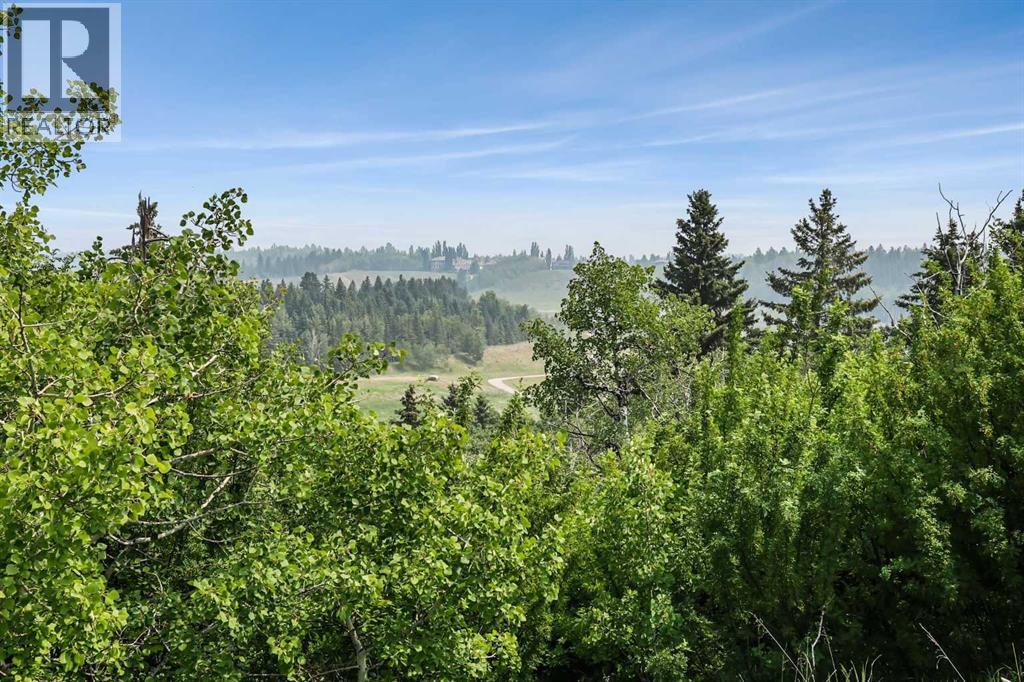 Single Family House for Sale in   Fish Creek Boulevard SW Evergreen Calgary 