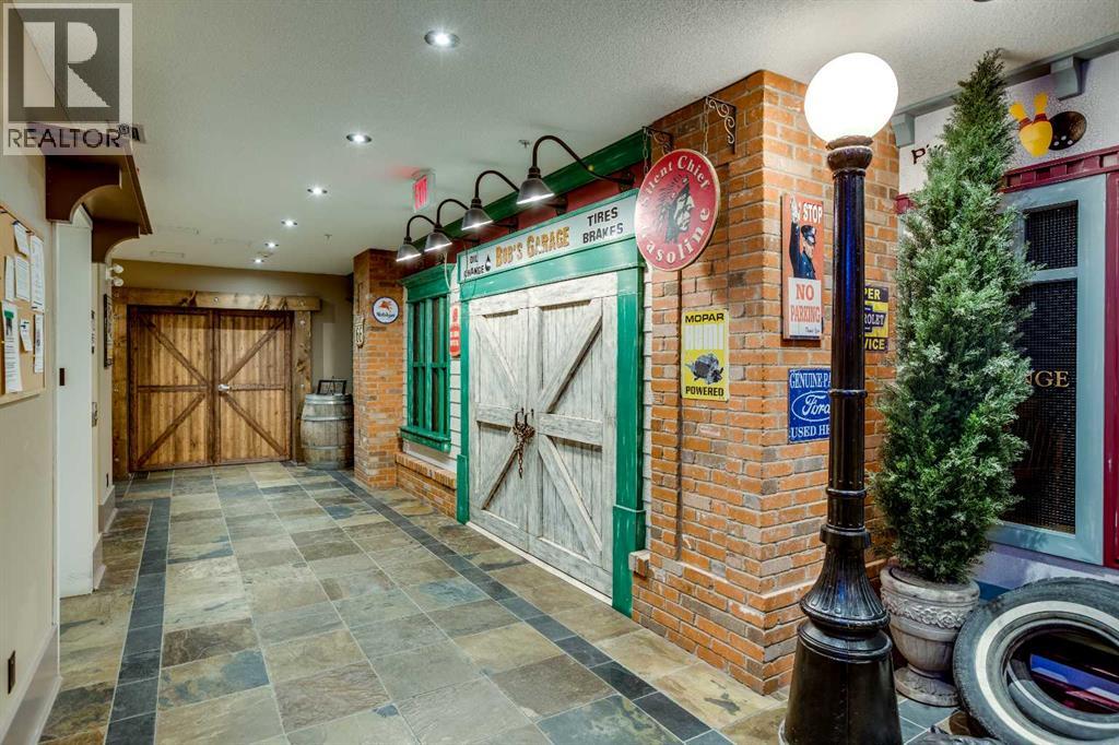 Single Family House for Sale in   Fish Creek Boulevard SW Evergreen Calgary 