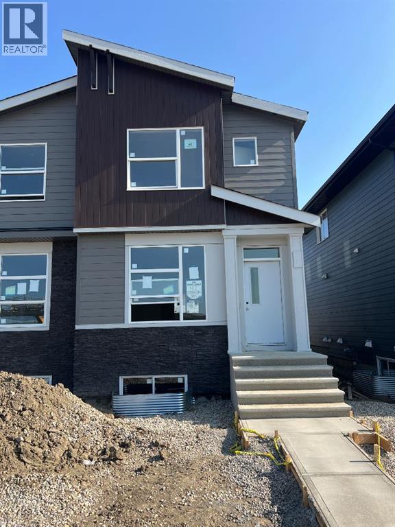 Single Family House for Sale in  Setonvista Grove SE Seton Calgary 