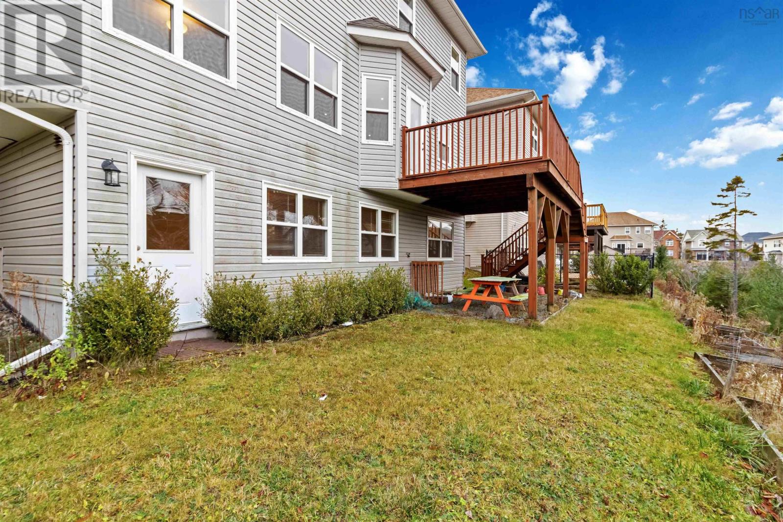 Property 46 of 48 of 167 Ravines Drive