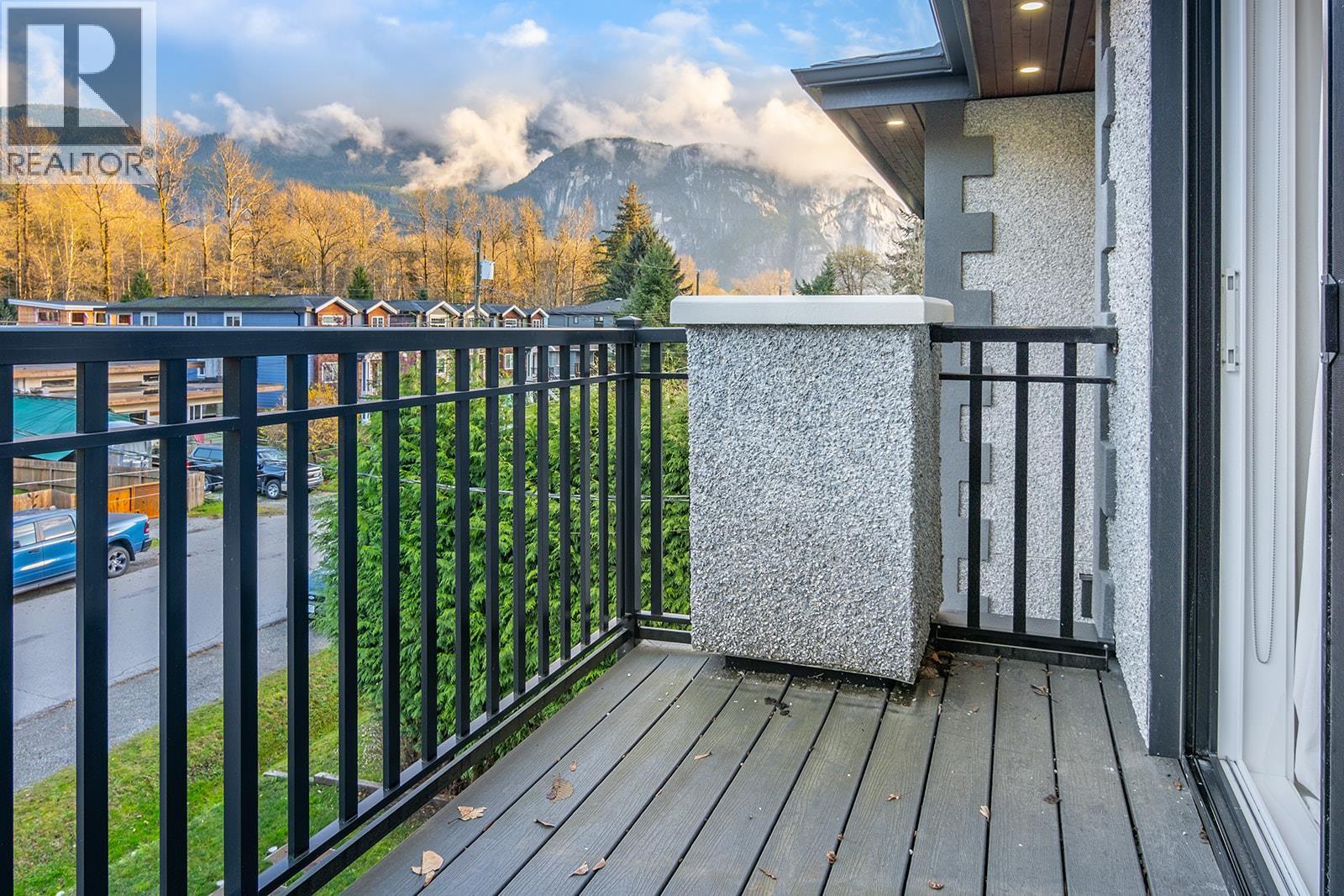 38883 BRITANNIA AVENUE, Squamish