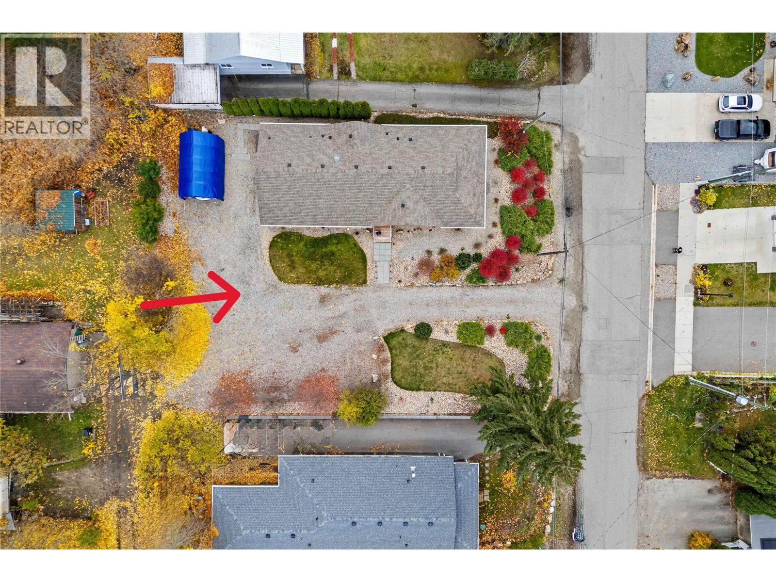  350 & 370 10 Street Southeast, Salmon Arm