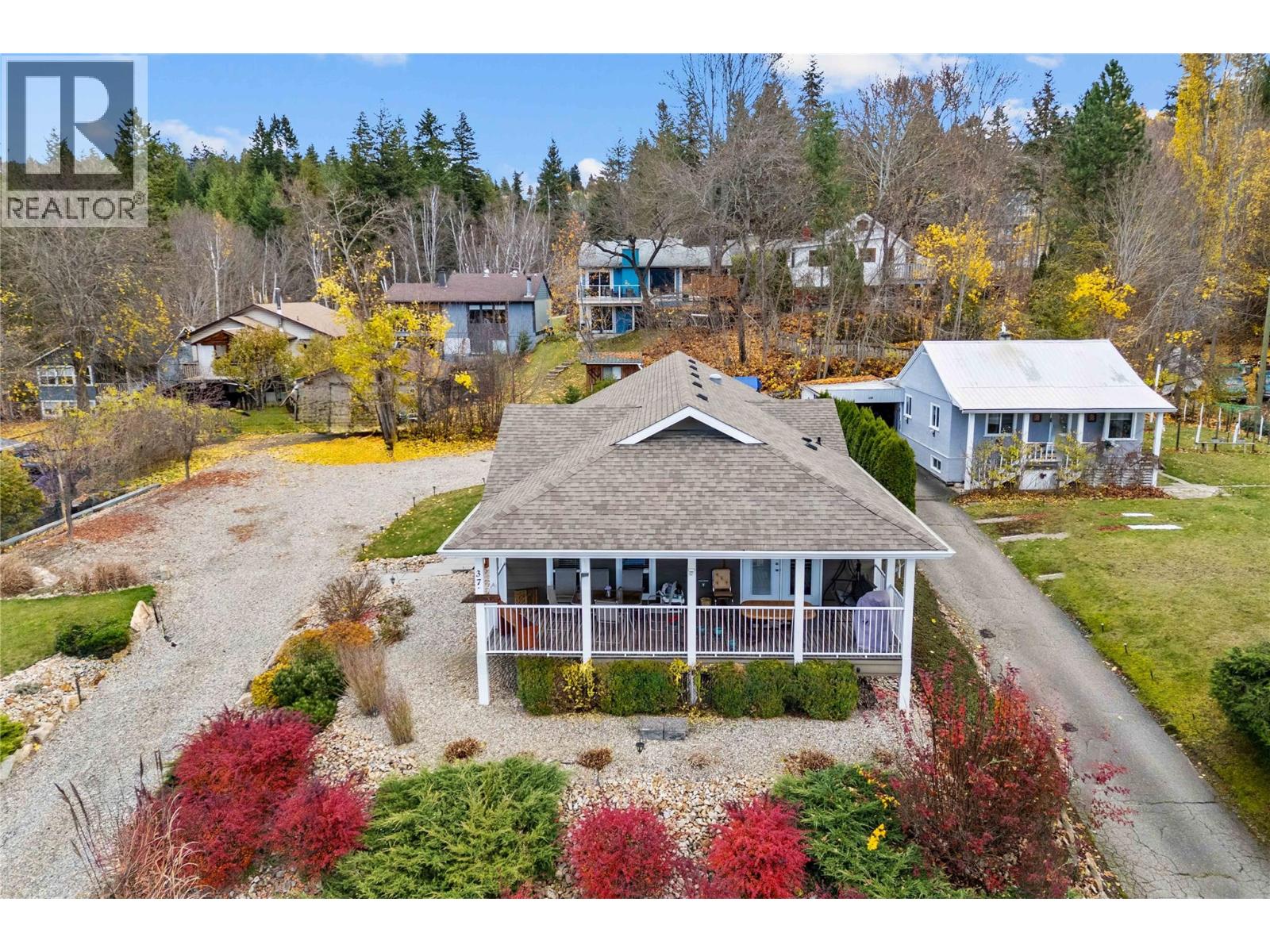  350 & 370 10 Street Southeast, Salmon Arm