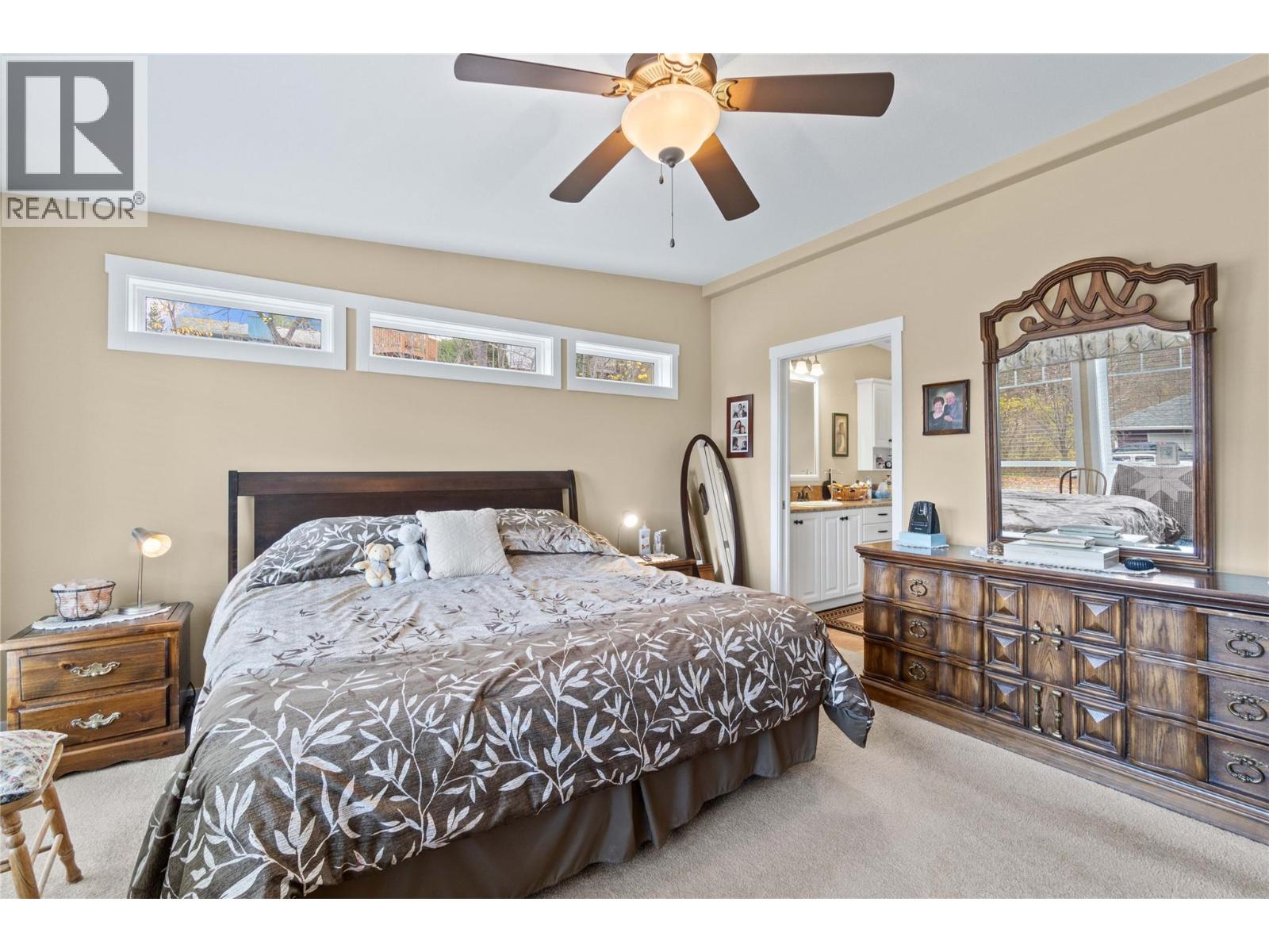  350 & 370 10 Street Southeast, Salmon Arm