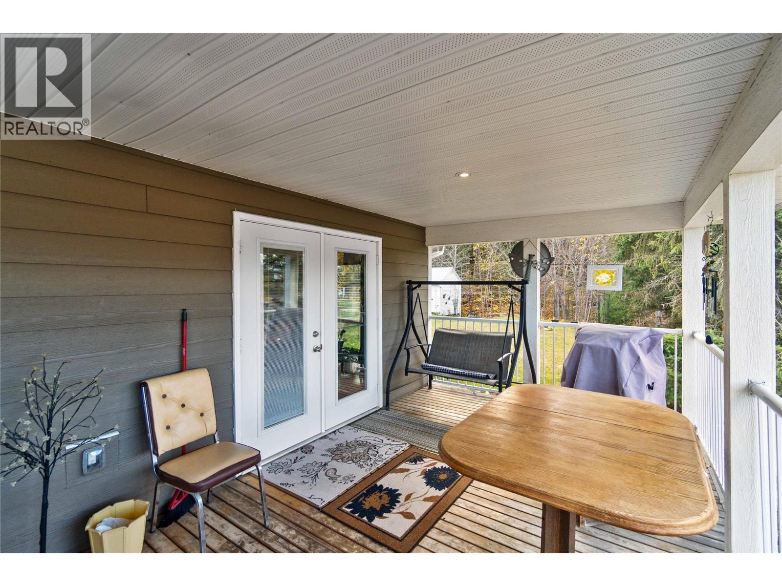  350 & 370 10 Street Southeast, Salmon Arm