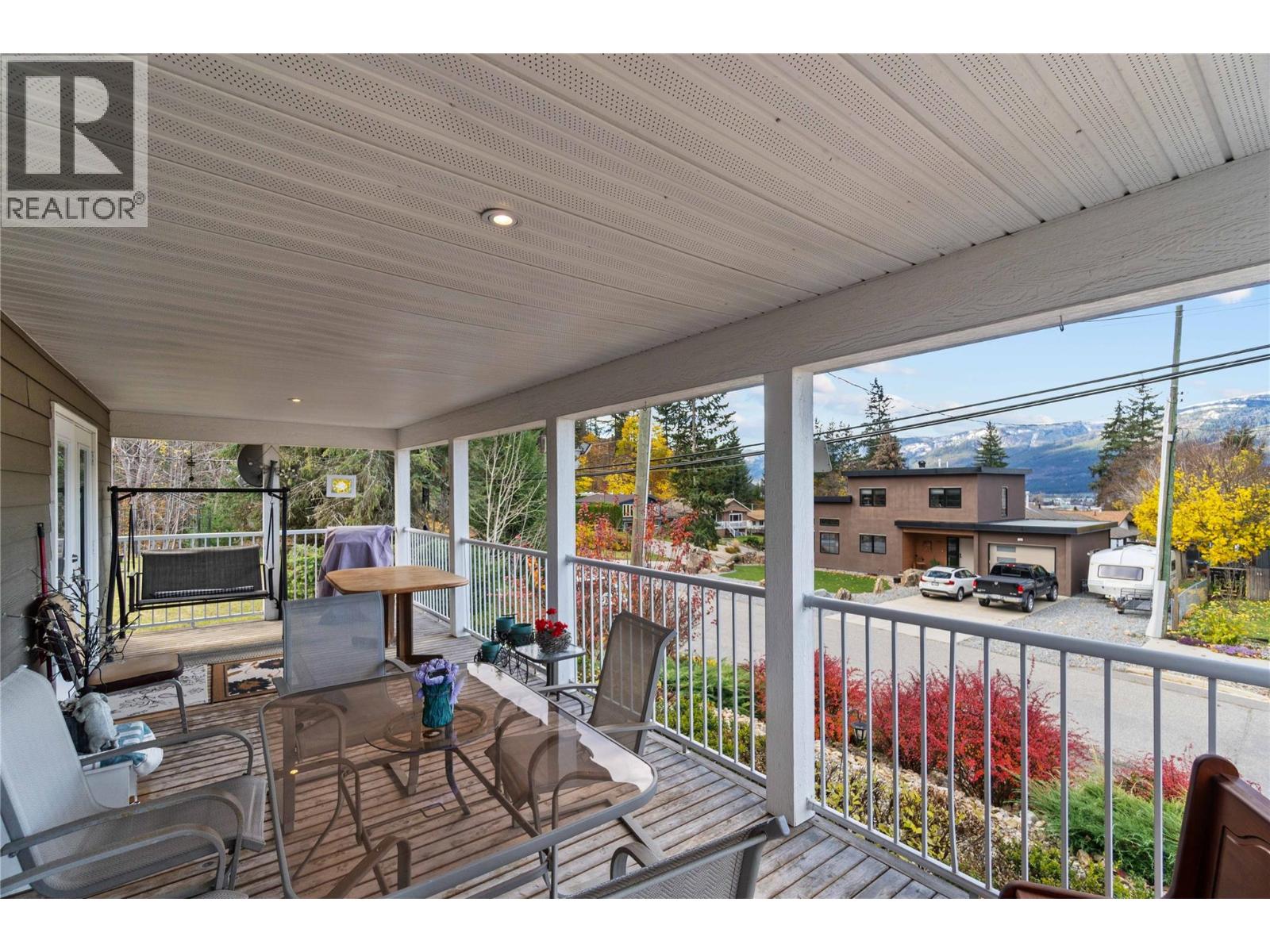  350 & 370 10 Street Southeast, Salmon Arm