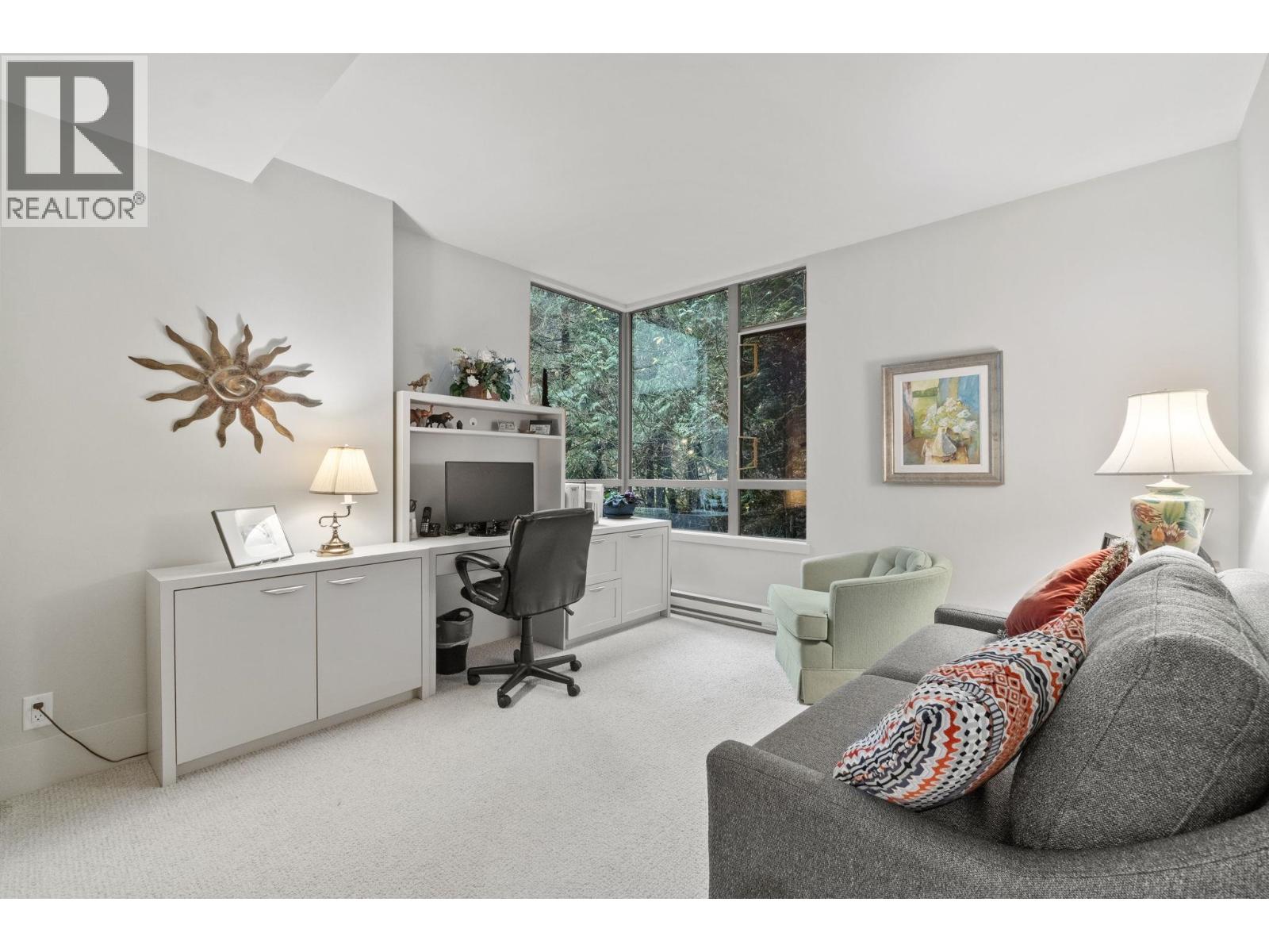 201 3105 DEER RIDGE DRIVE, West Vancouver