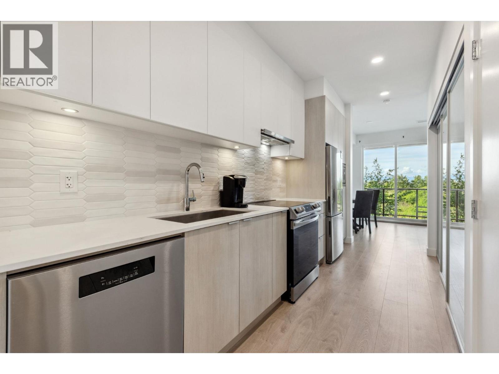 203 2499 RABBIT DRIVE, Tsawwassen