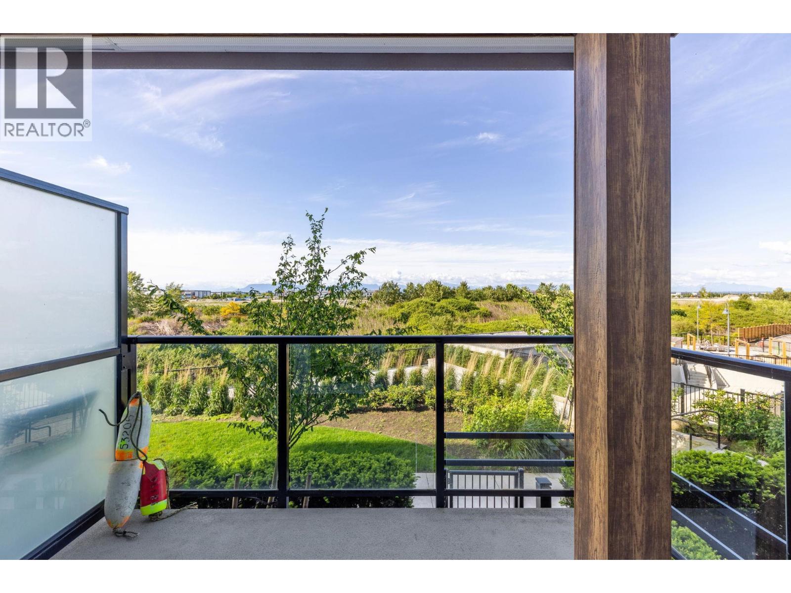 203 2499 RABBIT DRIVE, Tsawwassen