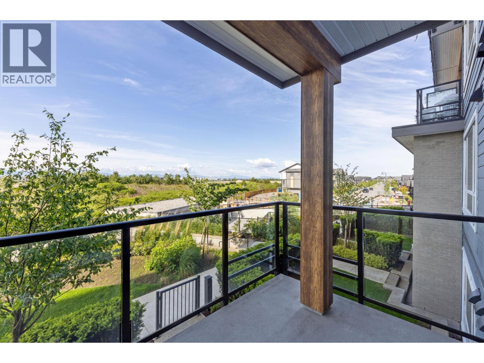 203 2499 RABBIT DRIVE, Tsawwassen