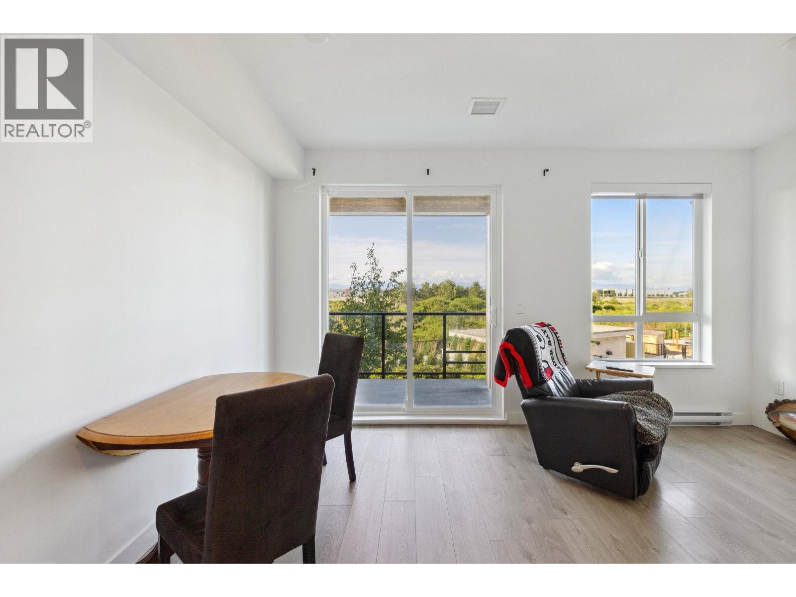 203 2499 RABBIT DRIVE, Tsawwassen