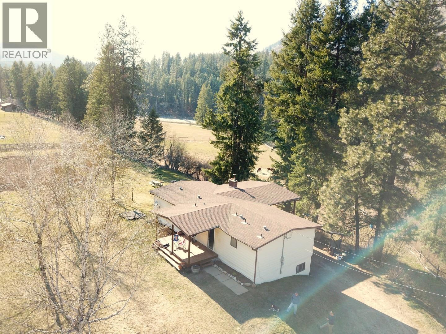 855 Ponderosa Drive, Christina Lake