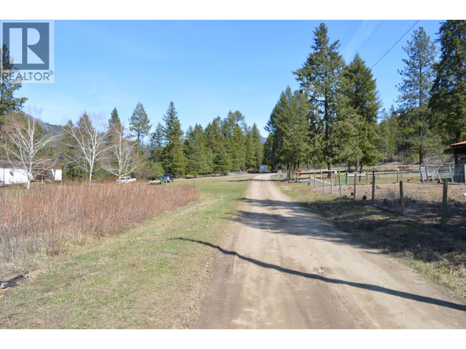 855 Ponderosa Drive, Christina Lake