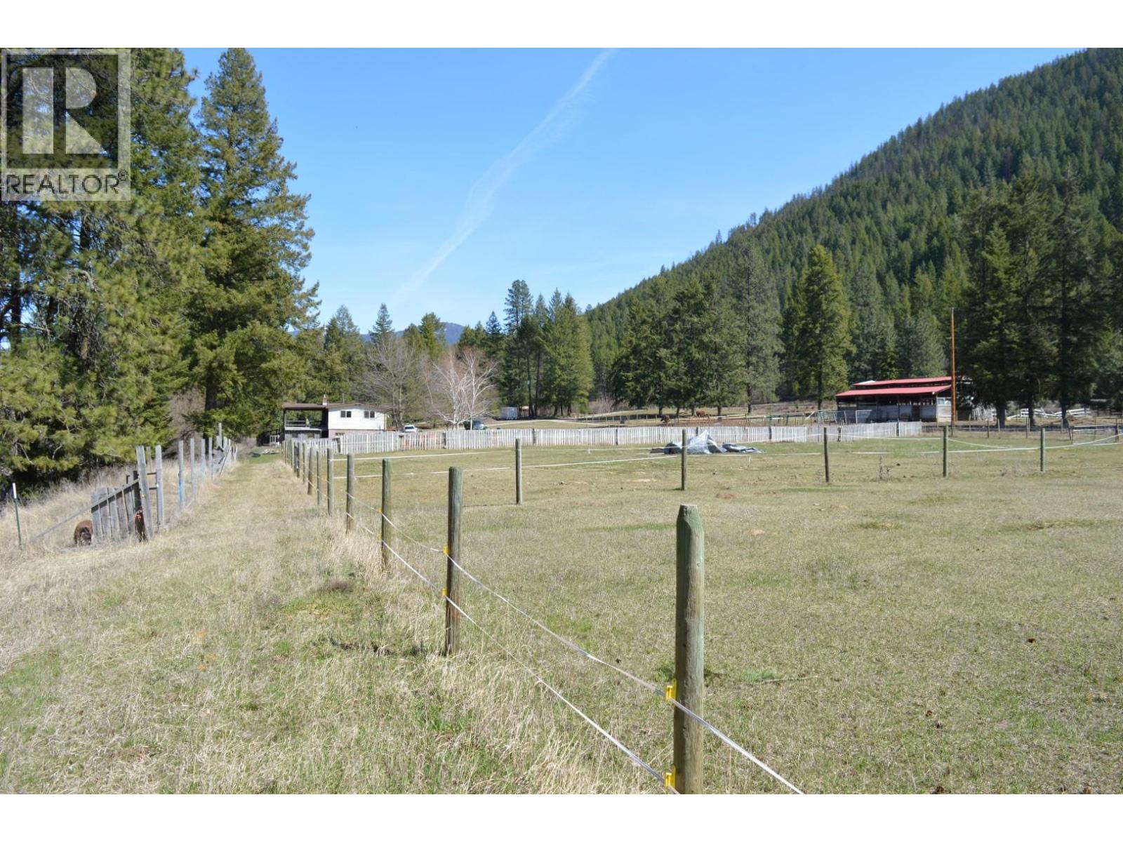 855 Ponderosa Drive, Christina Lake