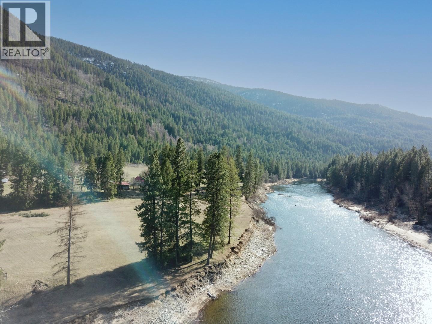 855 Ponderosa Drive, Christina Lake