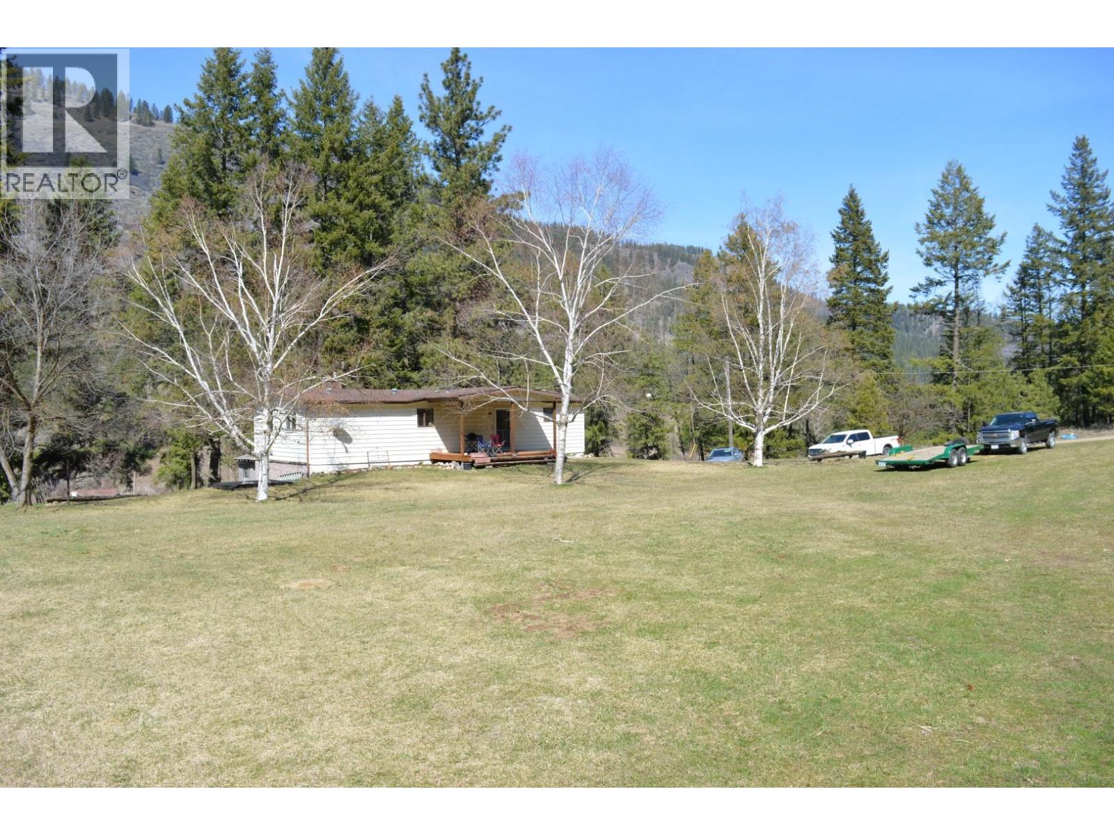 855 Ponderosa Drive, Christina Lake