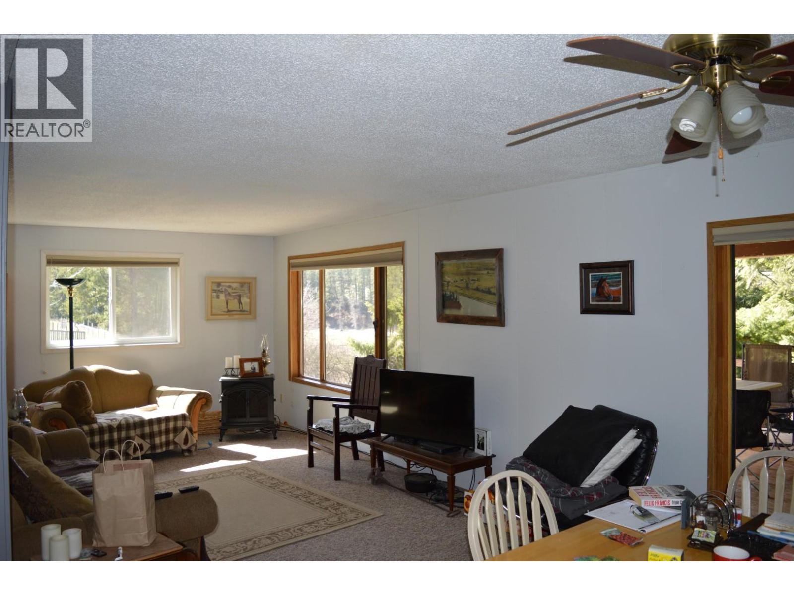 855 Ponderosa Drive, Christina Lake