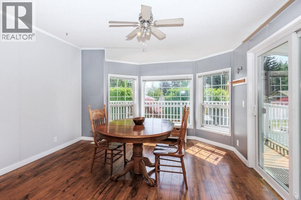 760 HILLCREST ROAD, Gibsons