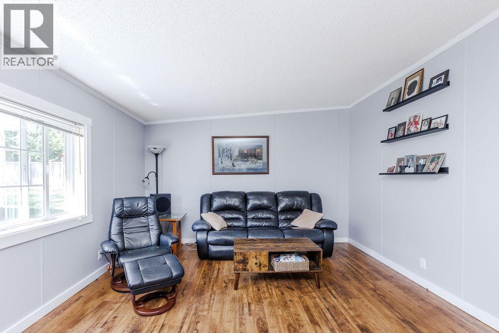 760 HILLCREST ROAD, Gibsons