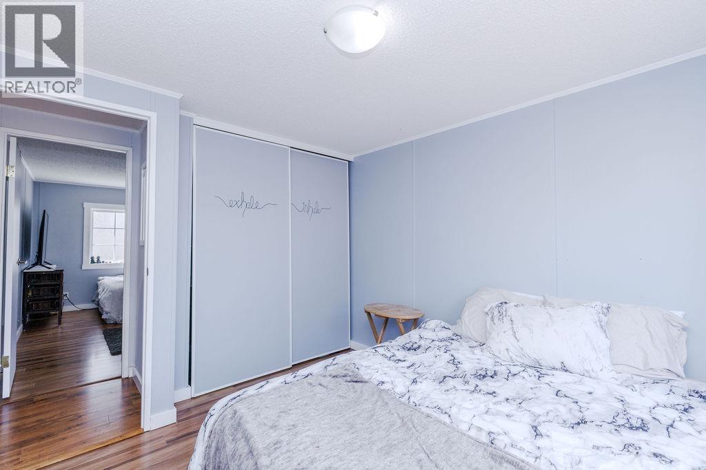 760 HILLCREST ROAD, Gibsons