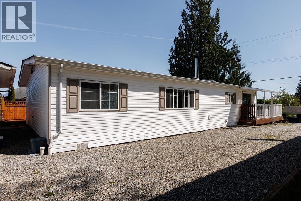 760 HILLCREST ROAD, Gibsons