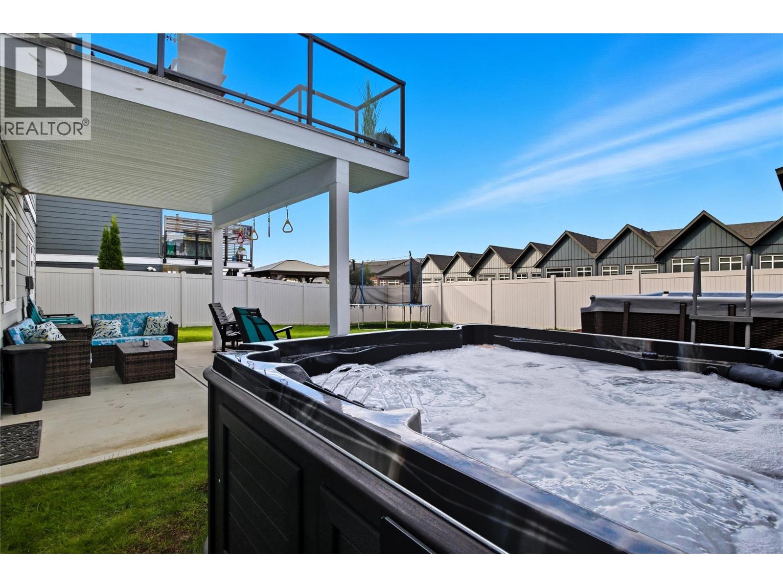 1553 EMERALD Drive, Kamloops