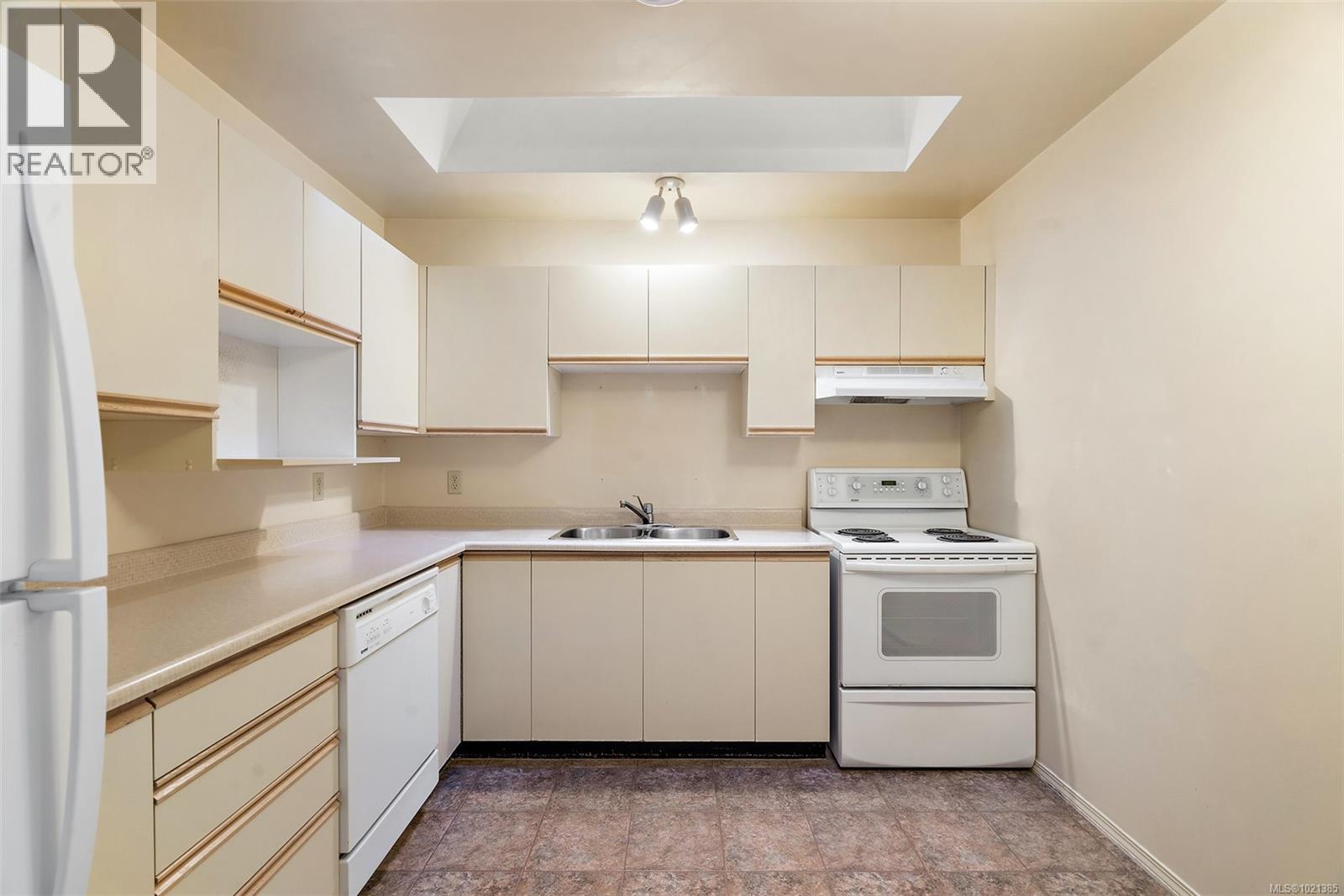 6 515 Mount View Avenue, Colwood