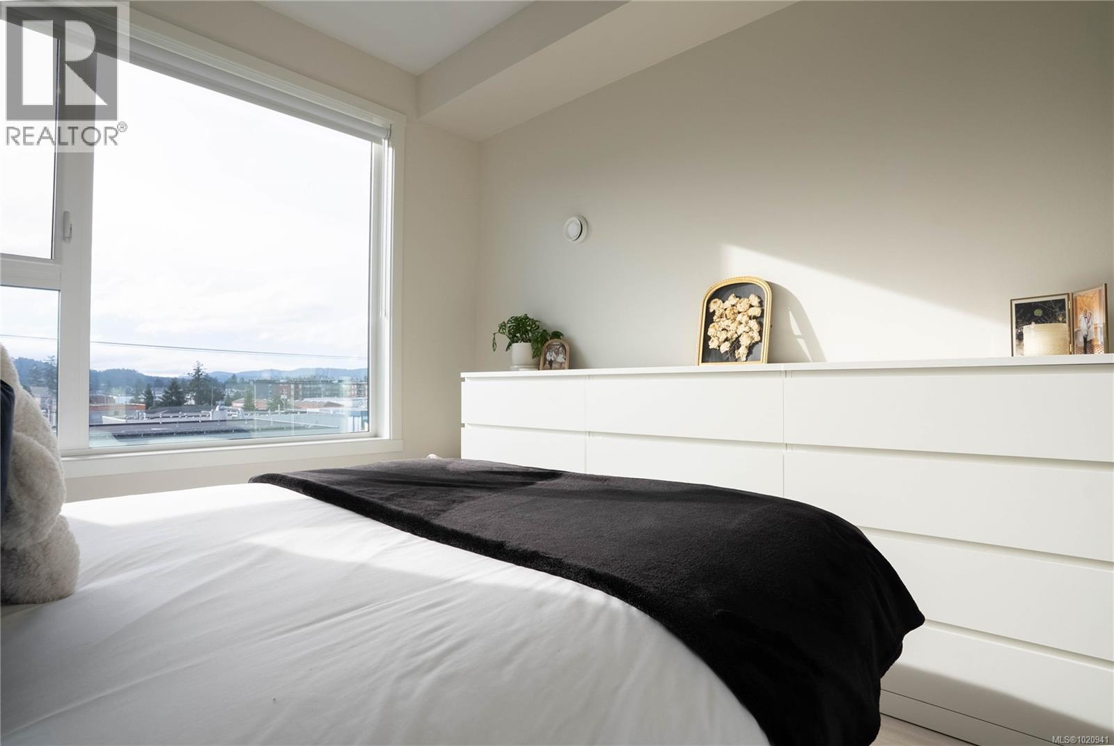 403 842 Orono Avenue, Langford