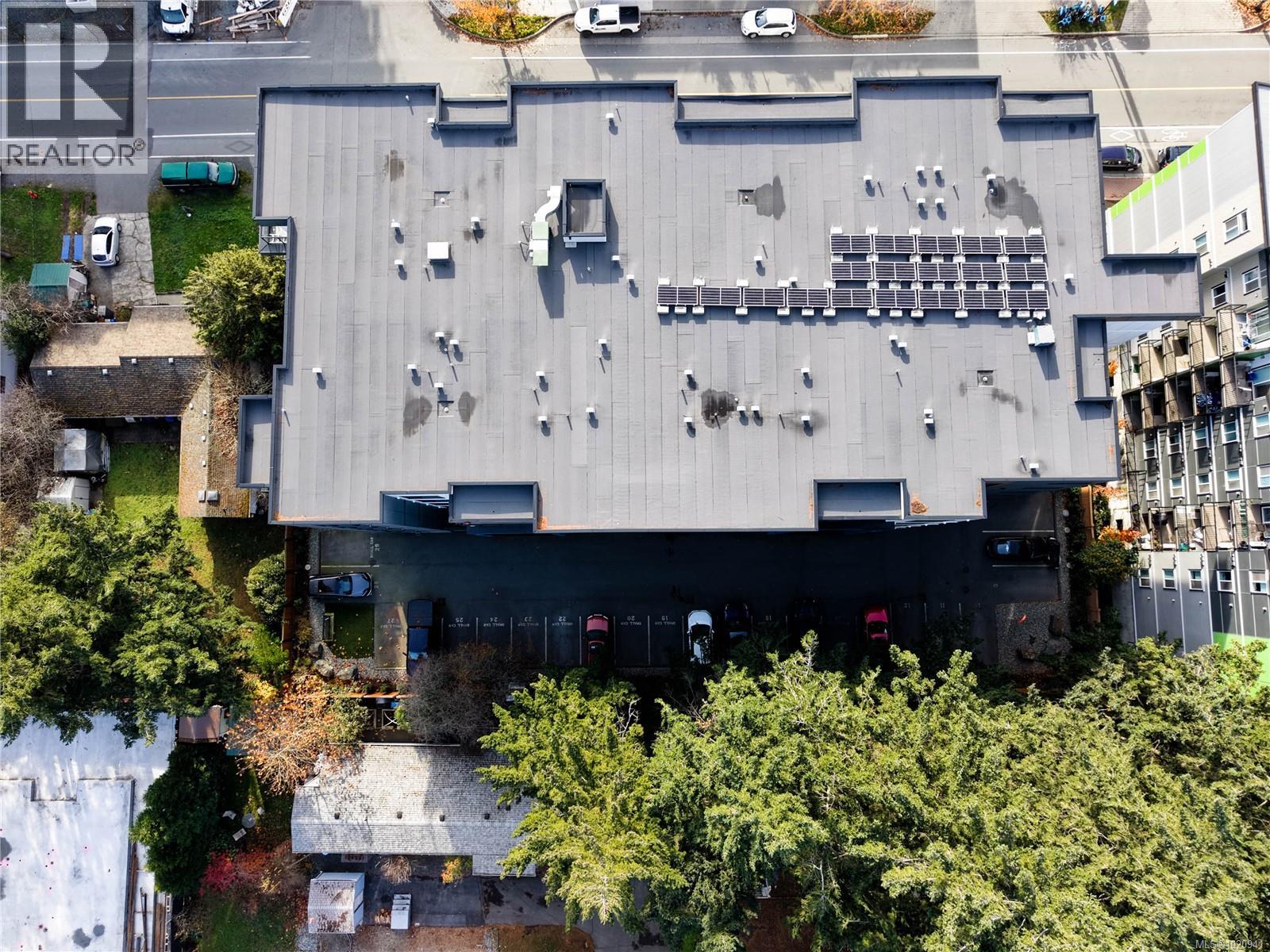 403 842 Orono Avenue, Langford