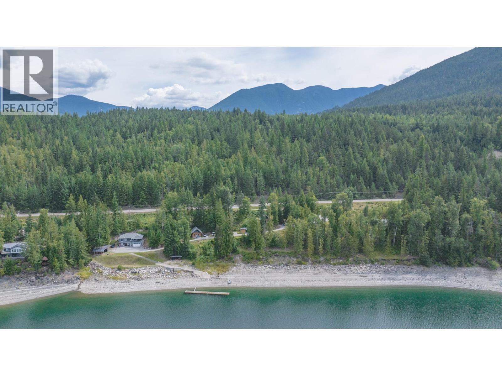 1710 6 Highway, Nakusp