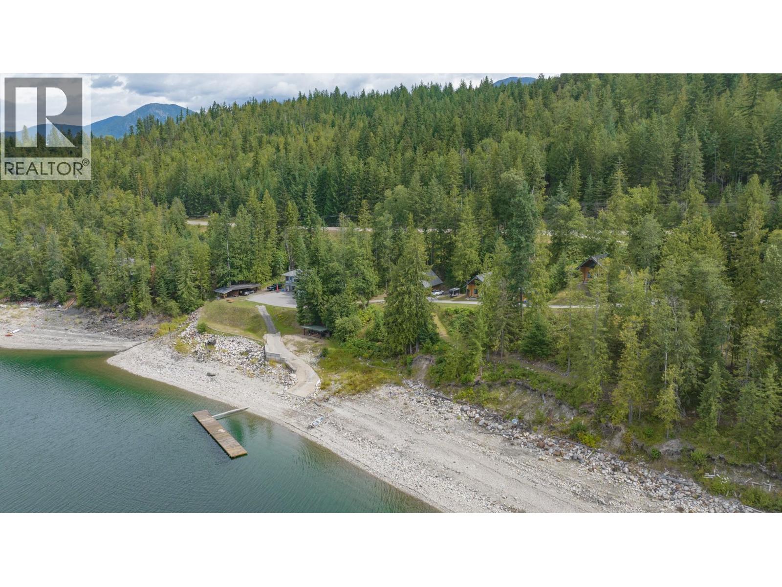 1710 6 Highway, Nakusp